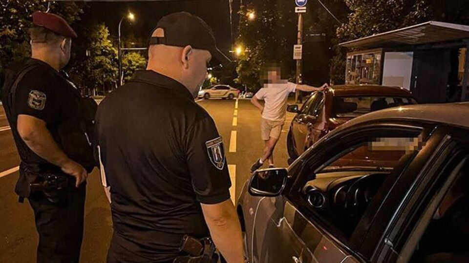 Поліція перевірила, як дотримуються комендантської години у клубах та на вулицях столиці