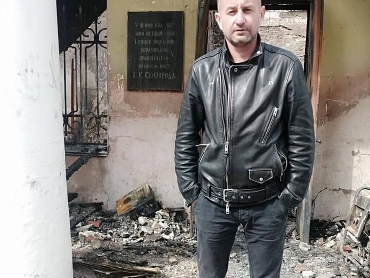 Жадан: Ми потребуємо зброї, але інформаційної підтримки ми потребуємо так само