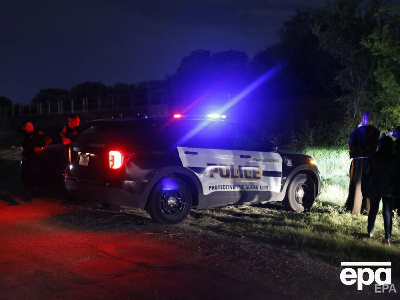 46 человек погибли при попытке пересечь границу Мексики с США в рефрижераторном прицепе