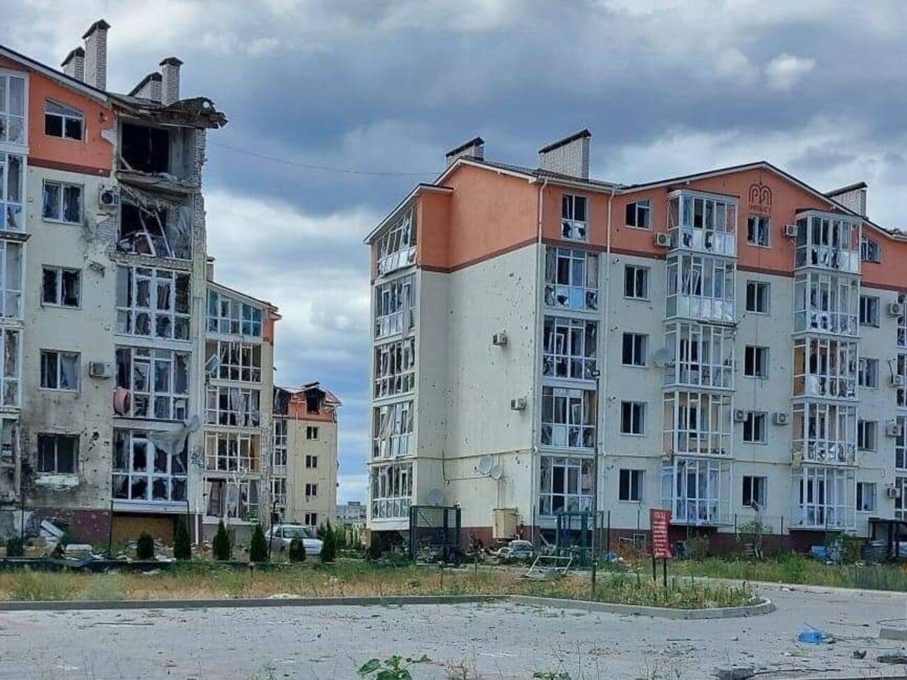 За словами Гайдая, у Лисичанську залишається майже 15 тис. жителів