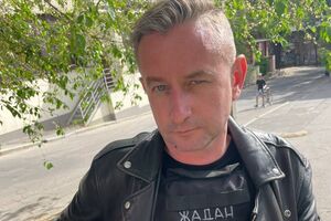 Жадан: Я бы не решился сказать ни единого слова против тех музыкантов, которые сегодня выступают в Европе