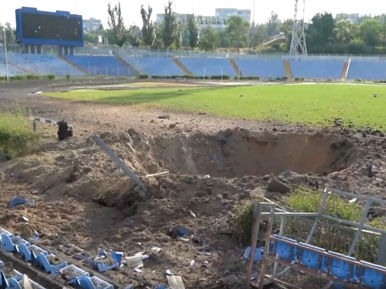 Окупанти поцілили у міський стадіон Миколаєва, повідомив мер