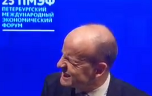 Великий в образе Путина: Рад здесь видеть многих уважаемых международных неизвестных мне людей