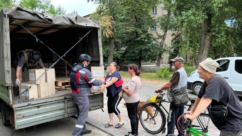 В Авдіївку передали вже 16 тис. продуктових наборів