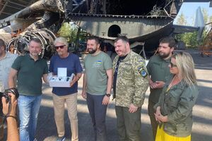 Брэнсон интересовался восстановлением аэродрома Гостомеля