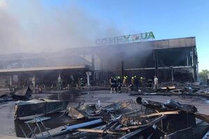В результате удара по ТЦ в Кременчуге десятки людей погибли, ранены, пропали без вести