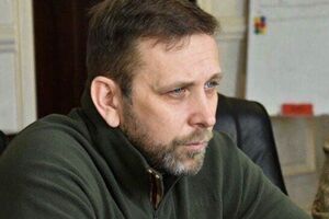 Олександр Щуцький: Вантажі гуманітарні, ті ж броники, тепловізори, які нам потрібні на передову, вони стояли разом у загальній черзі з транспортом для власного використання