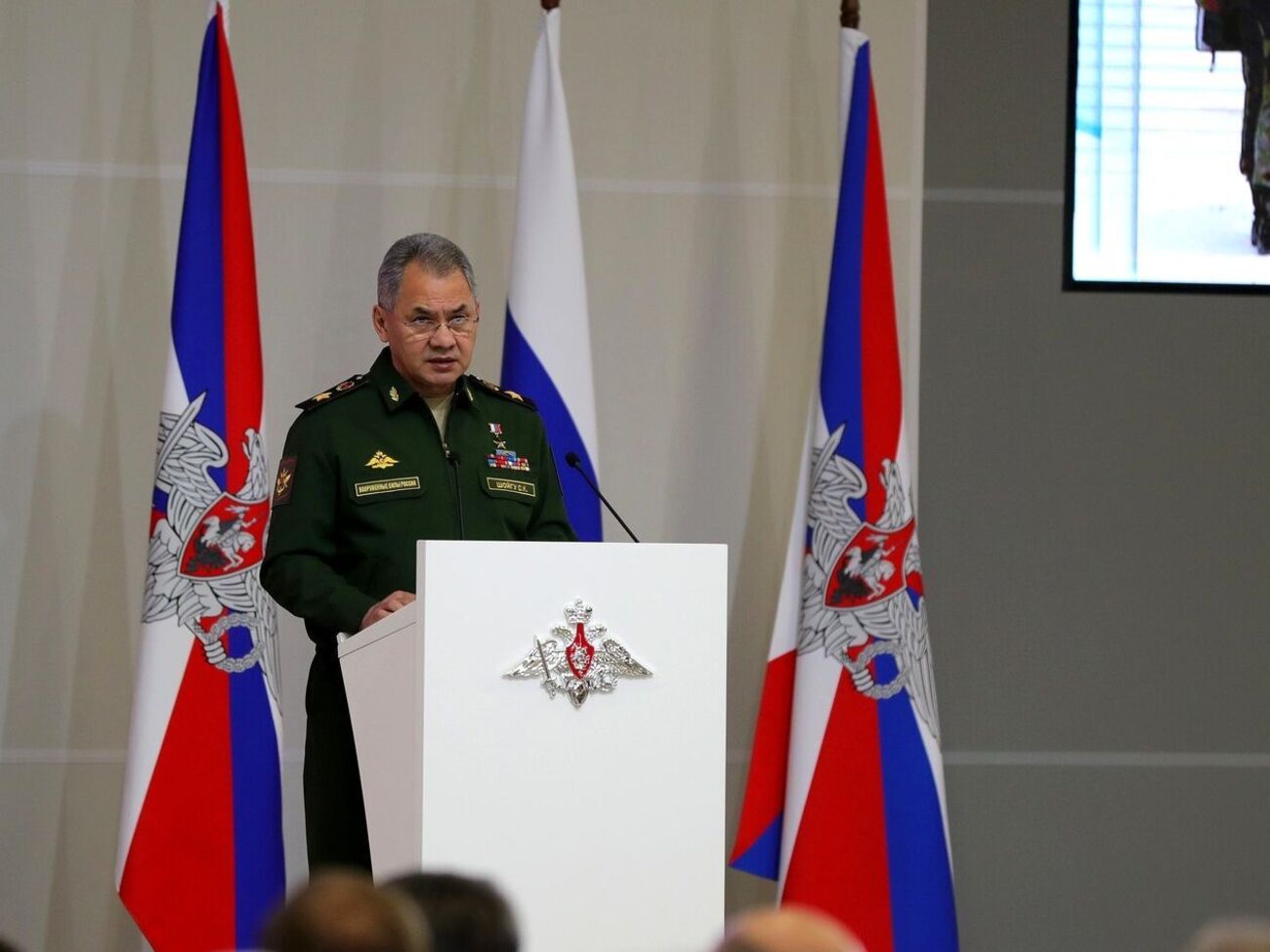 Пугачев о Шойгу (на фото):&nbsp;Дача на Рублевке &ndash; предел его мечтаний