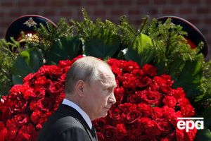 Пугачов вважає, що Путін (на фото) вже давно помер як політик