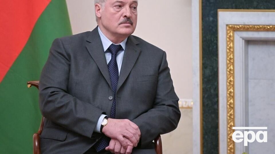 Лукашенко пропонує перемовини про перевалку зерна через Білорусь