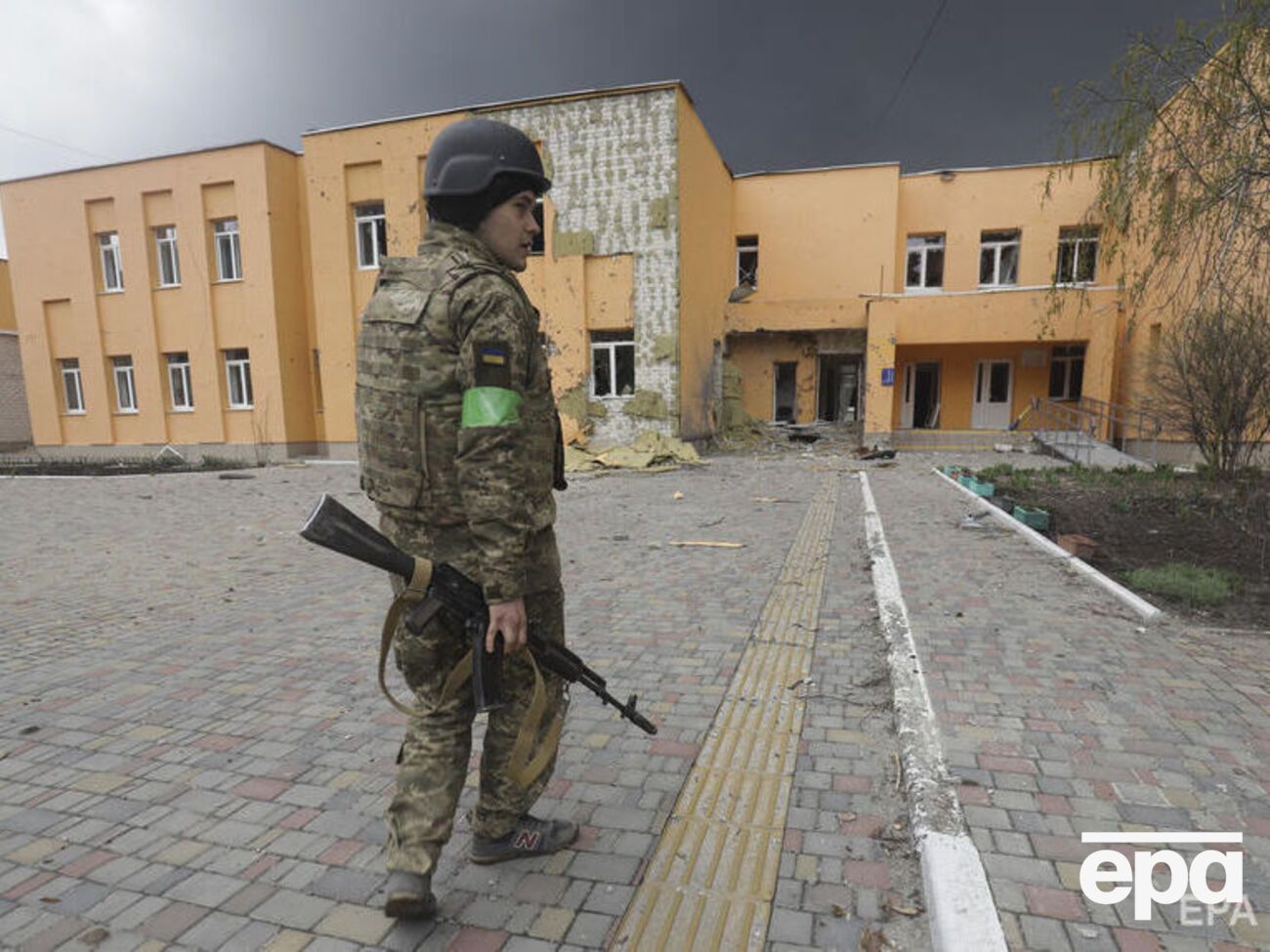 По данным Гайдая, Северодонецк контролируется ВСУ и оккупантами поровну