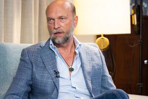 Пугачев: Представьте, грубо говоря, с 2004 года Украина Путина волновала на уровне "Газпрома"