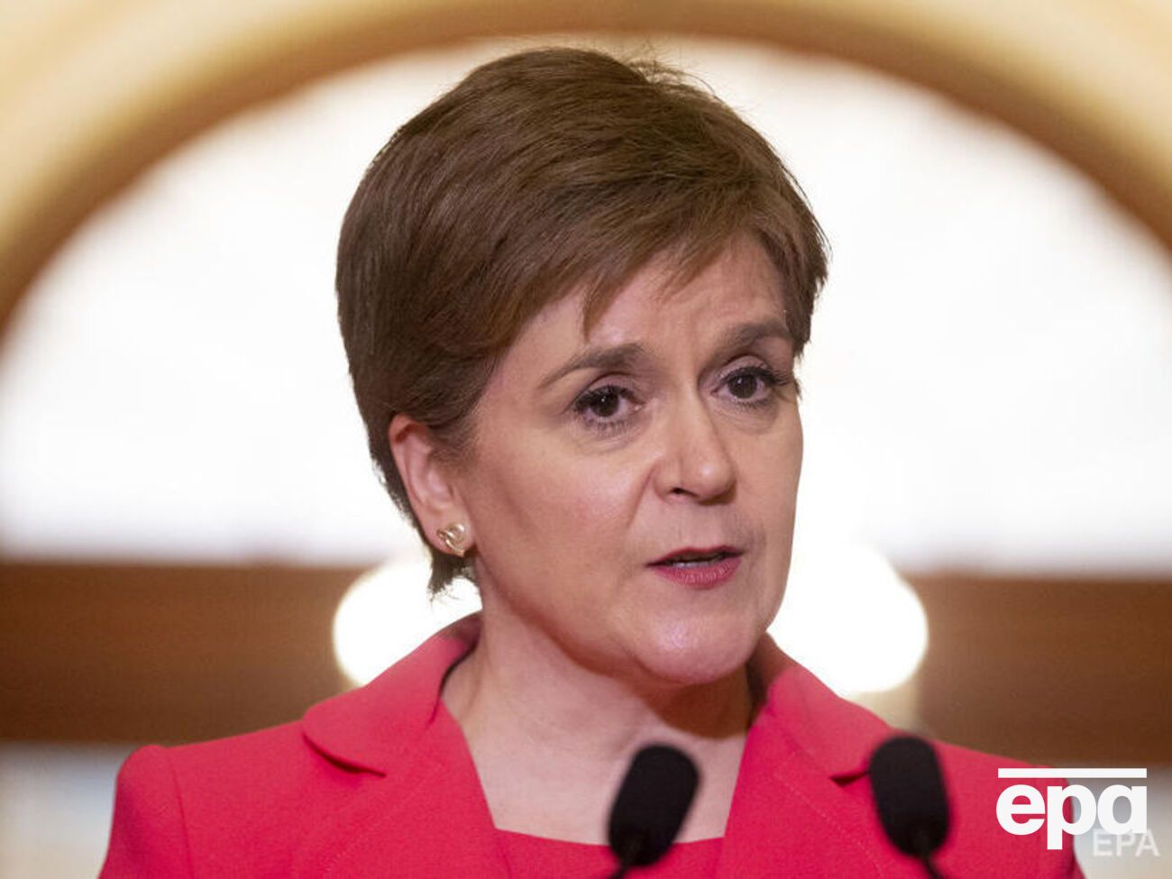 За словами Стерджен, референдум буде консультативним, а не самостійним