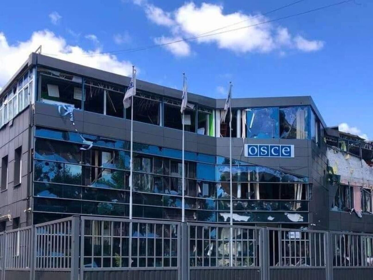 Гайдай: Пошкоджено таку кількість будинків, що вже не встигаємо підраховувати