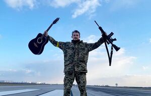 Сєрга служить у ЗСУ і почав навчання на снайпера