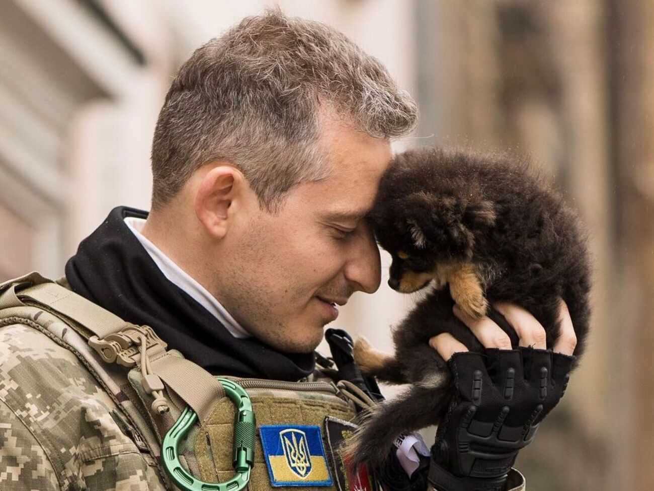 Сєрга розповів, що слова пораненого чоловіка зворушили його