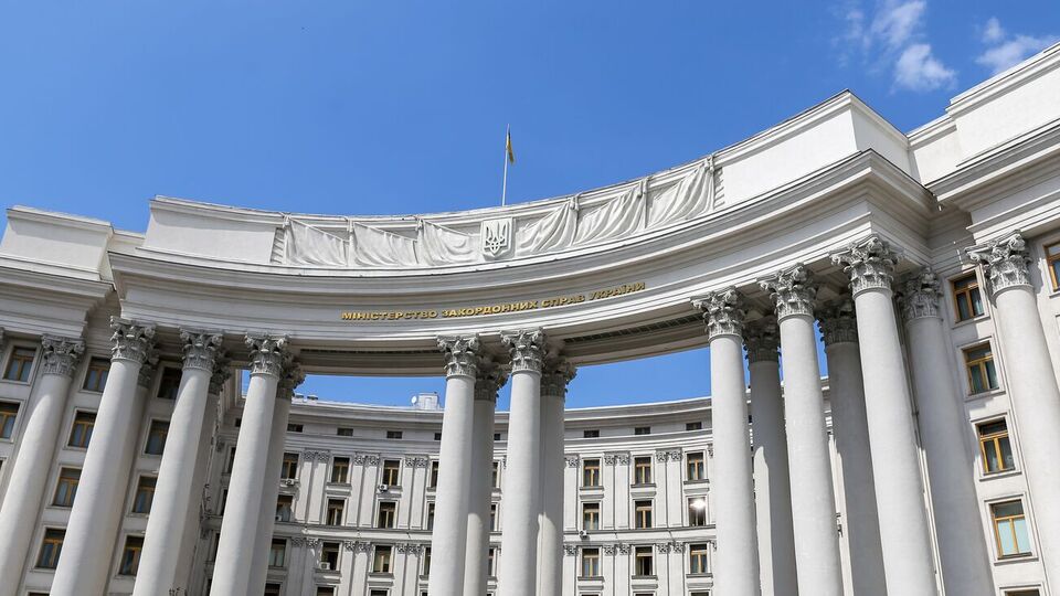 Україна розірвала дипвідносини із Сирією без розриву консульських відносин і розпочинає введення торговельного ембарго