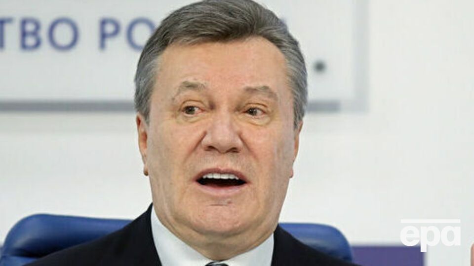 По данным следствия, Янукович и его охрана переправили в Россию вертолетами вооруженных сил РФ не менее 20 человек