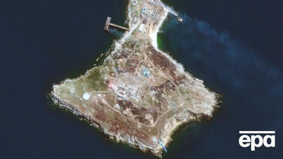 Российские оккупанты покинули остров Змеиный, не выдержав огневого влияния подразделений ВСУ, отметили в Генштабе