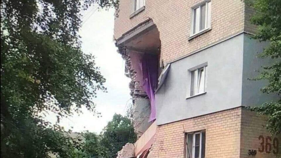 Обстріли окупантами Лисичанська відбуваються з кількох напрямків, зазначив голова Луганської ОВА