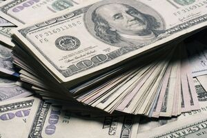 По информации Bloomberg, Украина должна выплатить $1,4 млрд по госдолгу в начале сентября