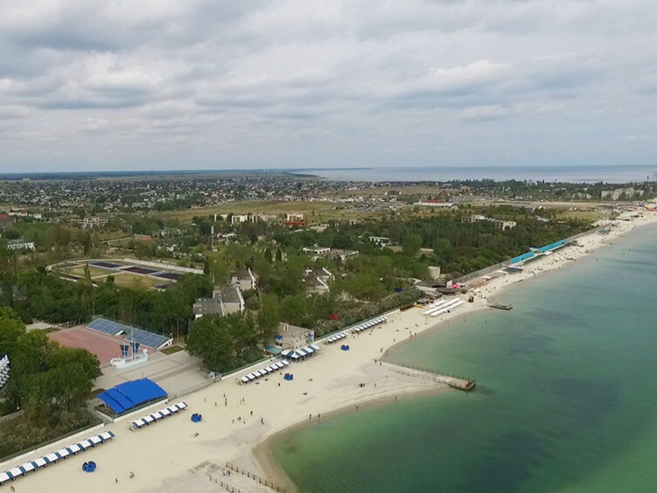 Пляж у Лазурному виявився замінованим окупантами