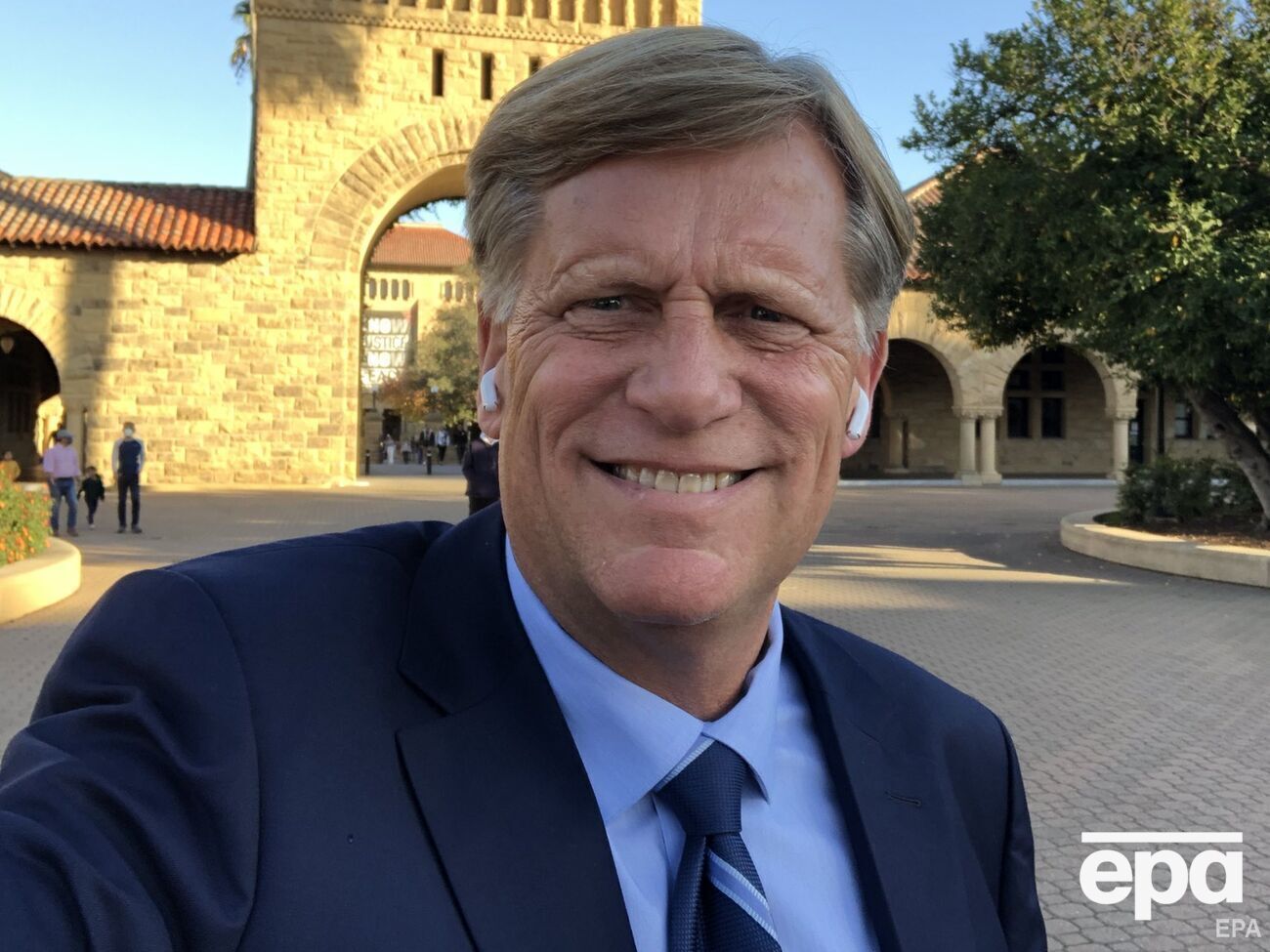 Макфол назвал ситуацию удивительной