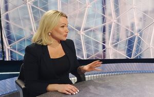Овсянникова называет себя врагом Кремля, но активно продвигает на Западе идею снятия санкций с России