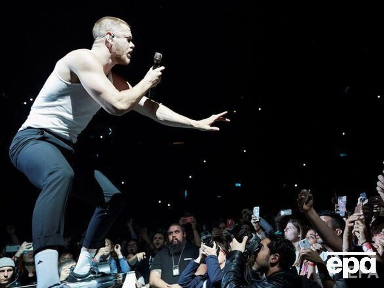 Группа Imagine Dragons после нападения РФ на Украину отменила свои концерты в России