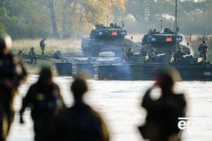 Непосредственно в Украину из Германии не поставлено ни одной единицы тяжелого вооружения
