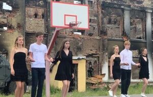 На выпускной пришла только треть учеников класса