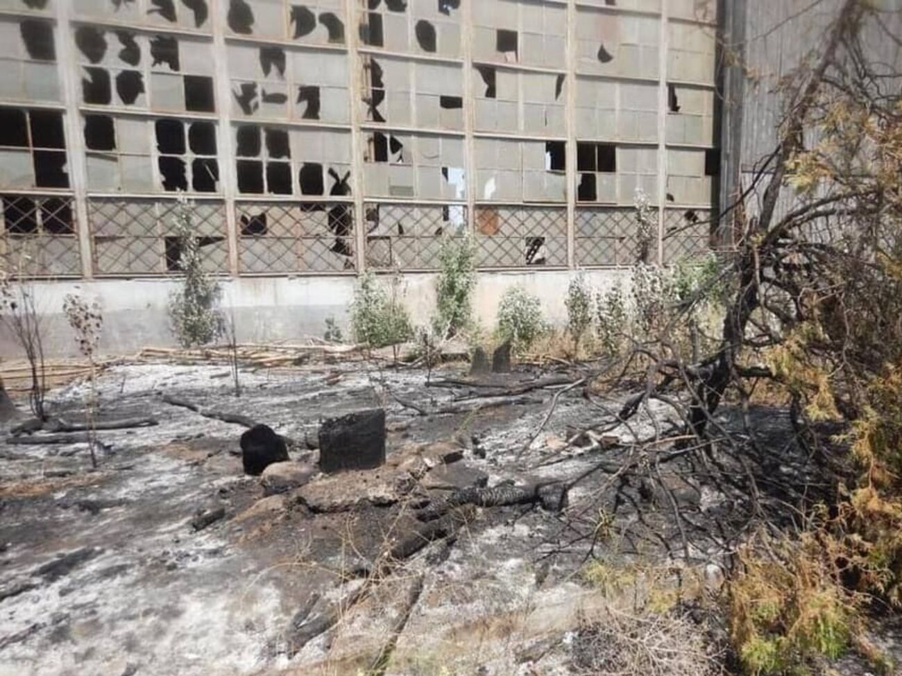 Російські окупанти регулярно обстрілюють Миколаїв і населені пункти області