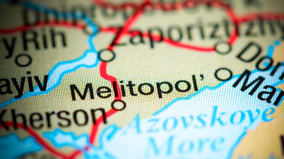 Наприкінці лютого окупанти після боїв зі Збройними силами України зайшли до Мелітополя