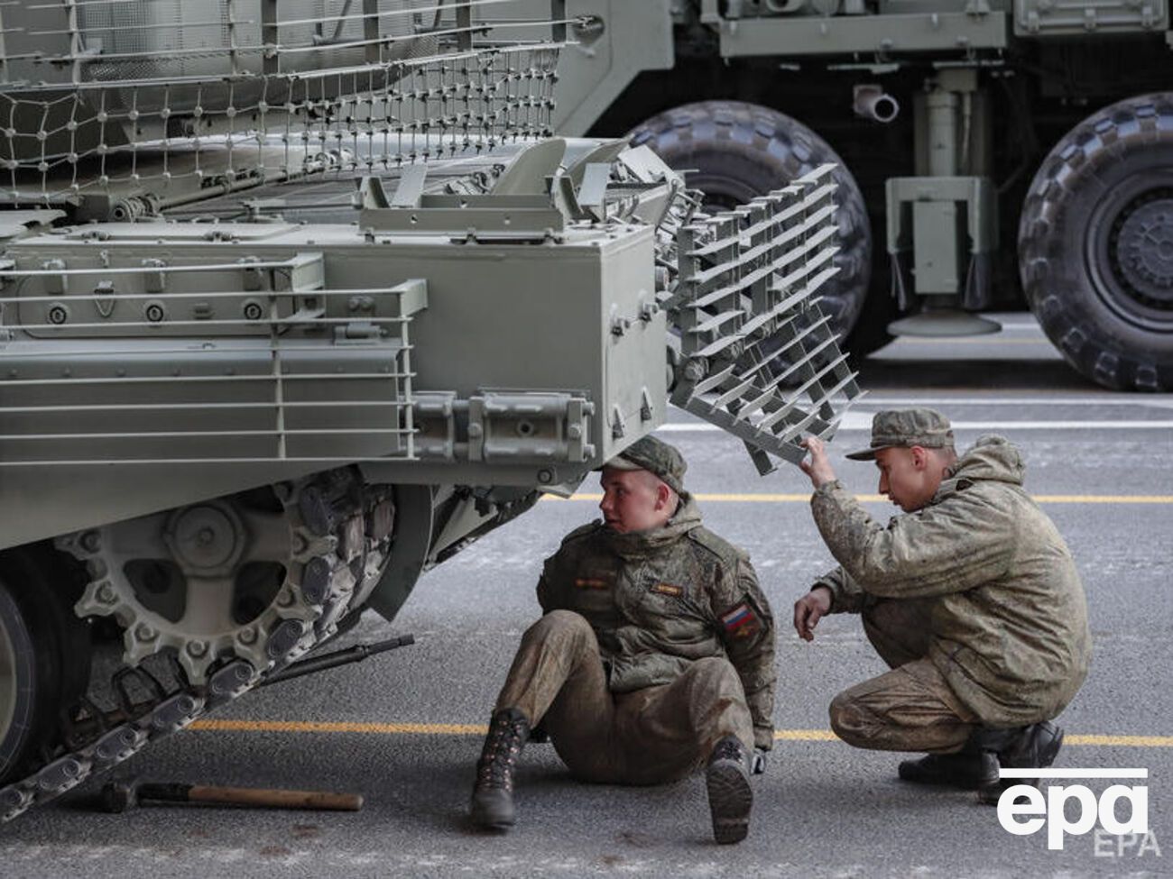 Окупанти намагаються утримати оборону