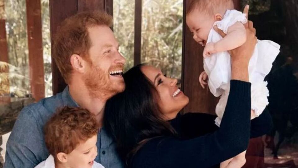 Принц Гаррі разом із дружиною Меган виховують двох дітей
