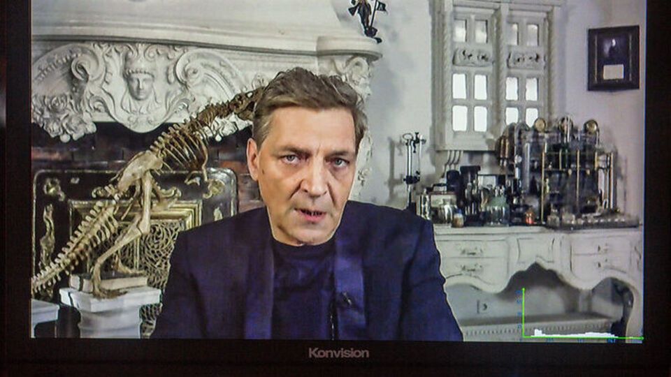 Невзоров: Мы можем лишать эту войну той народной поддержки, которая является ее топливом