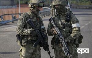 Two invaders discussed which of them would be the first to kill civilian drivers on the road in the Kherson region, the conversation was published by the SBU