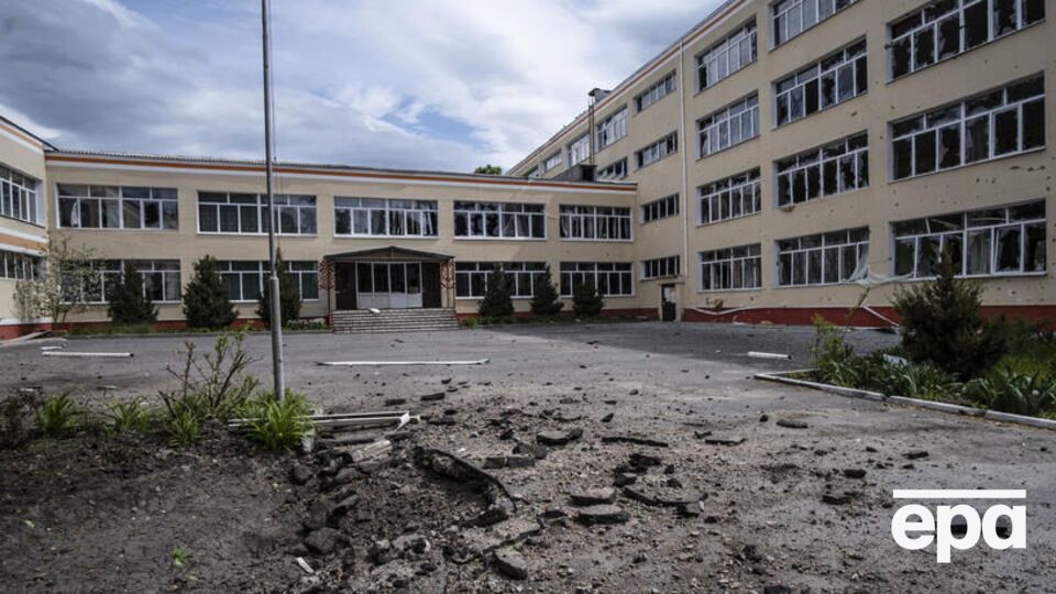 Прем'єр доручив гарантувати у школах максимальну безпеку