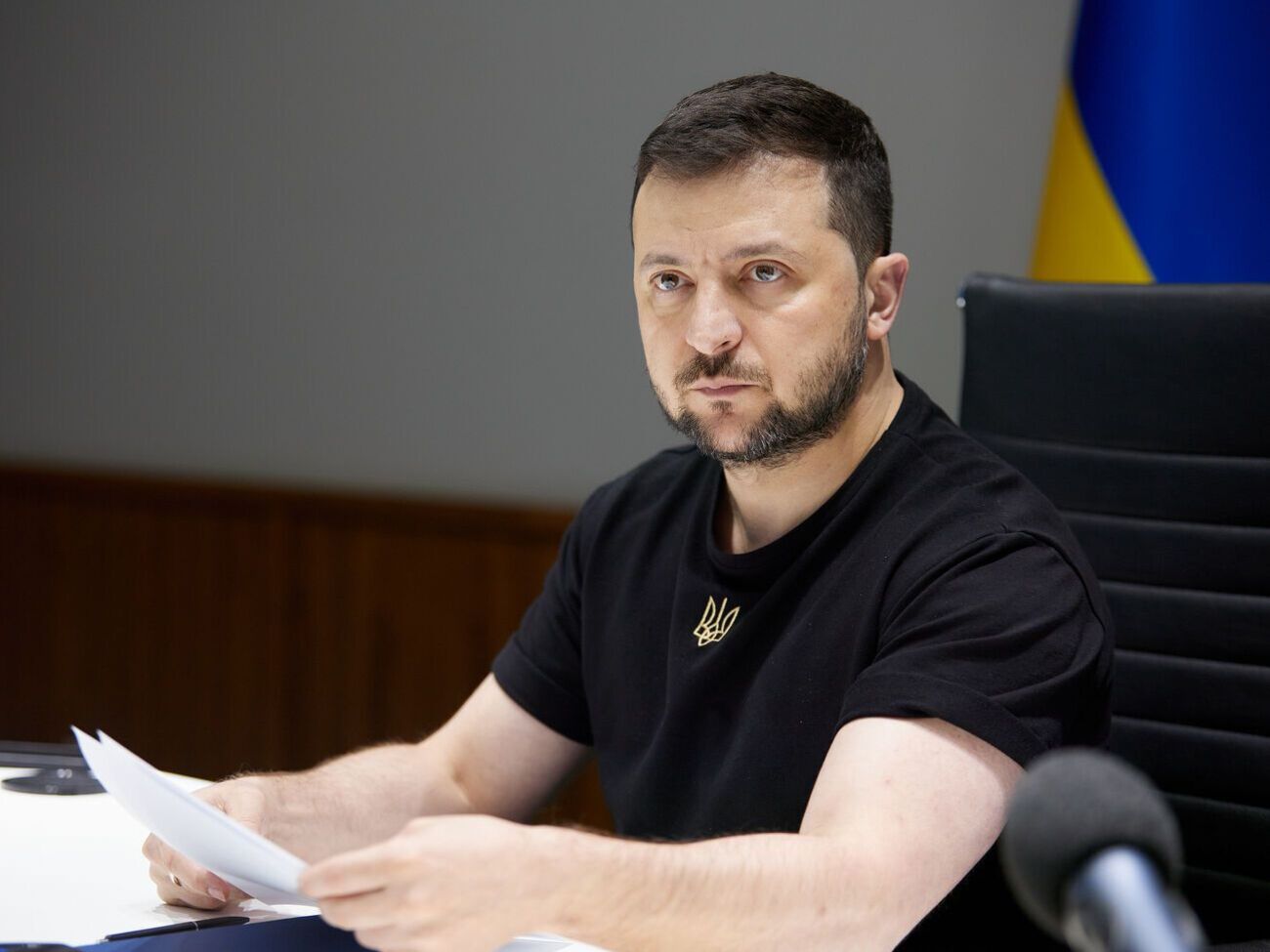 Україна послаблює армію російських окупантів, воюючи з нею на своїй землі, зазначив Зеленський