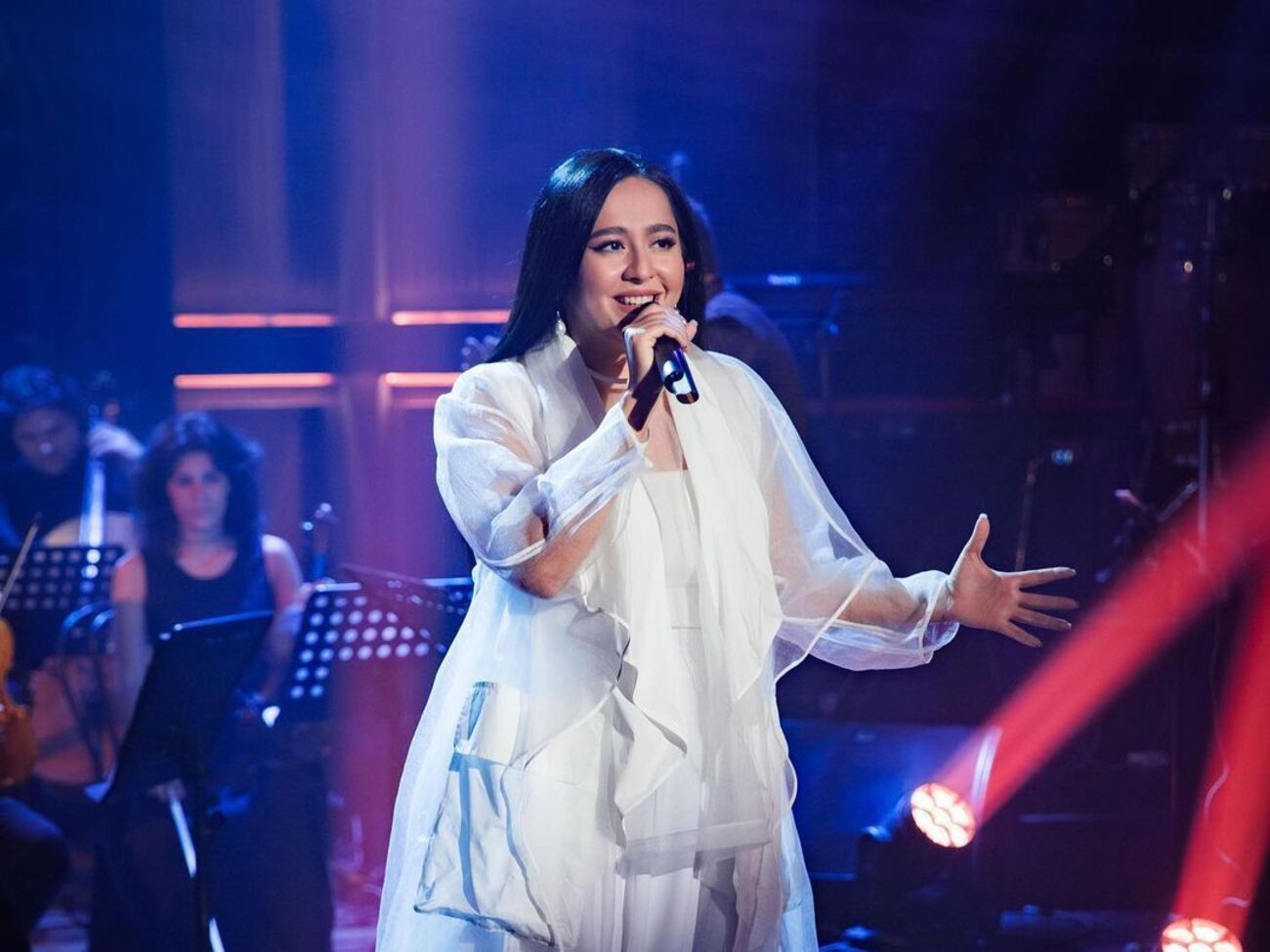 Манижа: Меня сняли с фестиваля "Стереолето"