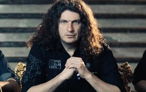 Пісню Кузьми "Мам" переклали російською мовою