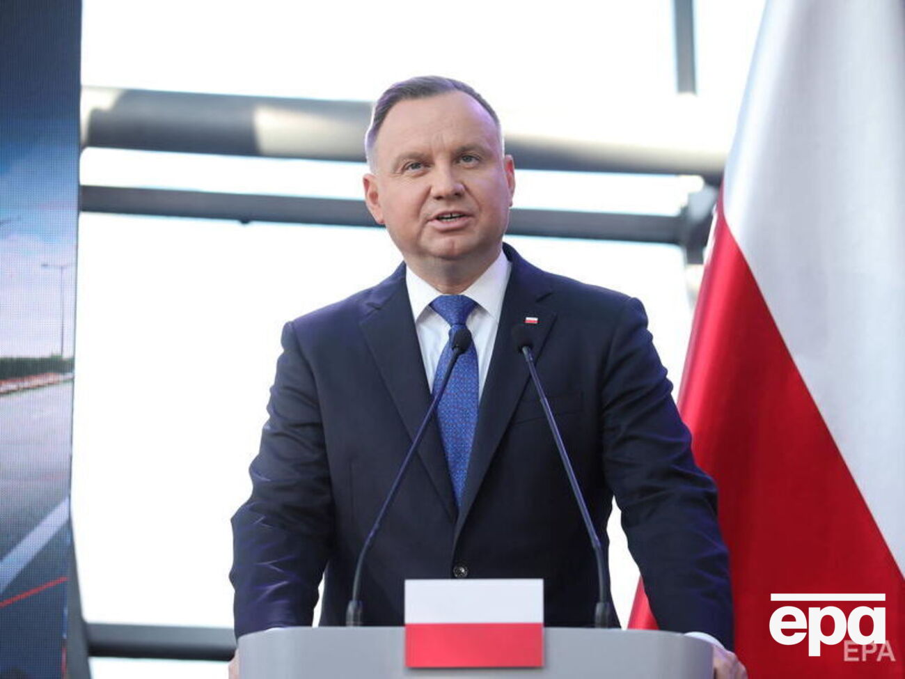 Дуда: Мы отправили более 240 танков