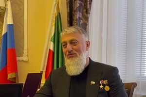 Делимханов спрогнозировал завершение войны к концу года