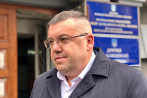 Олександр Скорик: По-перше, його звільнили, не вислухавши. По-друге, очорнивши СБУ в Харківській області, його особисто і всіх співробітників служби безпеки, його співробітників