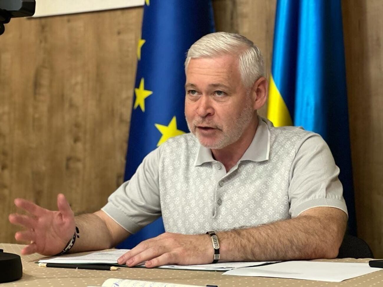 Щодня окупанти руйнують у Харкові об'єкти інфраструктури, житлові будинки, зносять цілі мікрорайони, зазначив Терехов