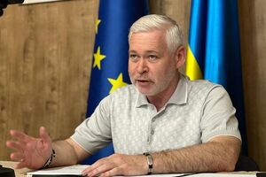 Щодня окупанти руйнують у Харкові об'єкти інфраструктури, житлові будинки, зносять цілі мікрорайони, зазначив Терехов