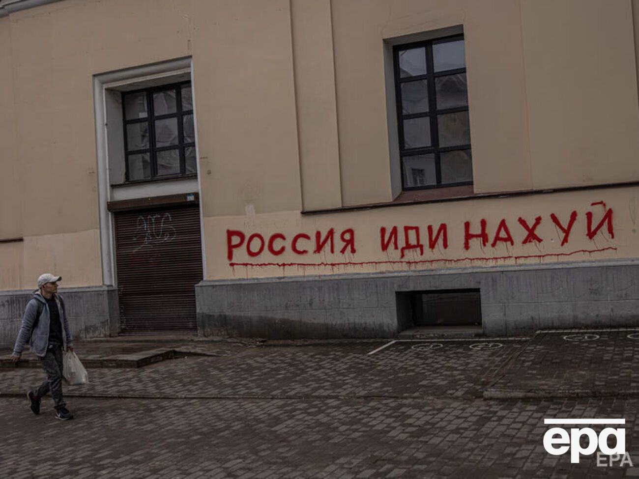 Россияне теперь не смогут въезжать в Украину без визы