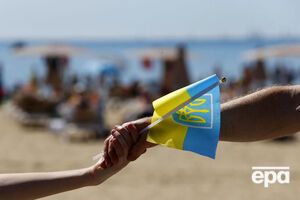 47% респондентов ответили, что стали больше носить национальную символику и цвета