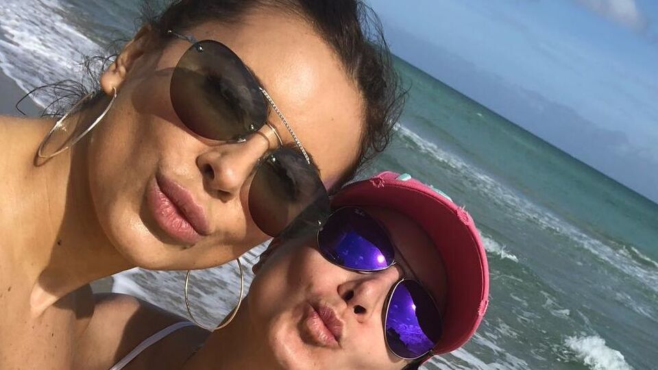 Подкопаева (справа) назвала свою старшую дочь в честь Ани Лорак (слева)