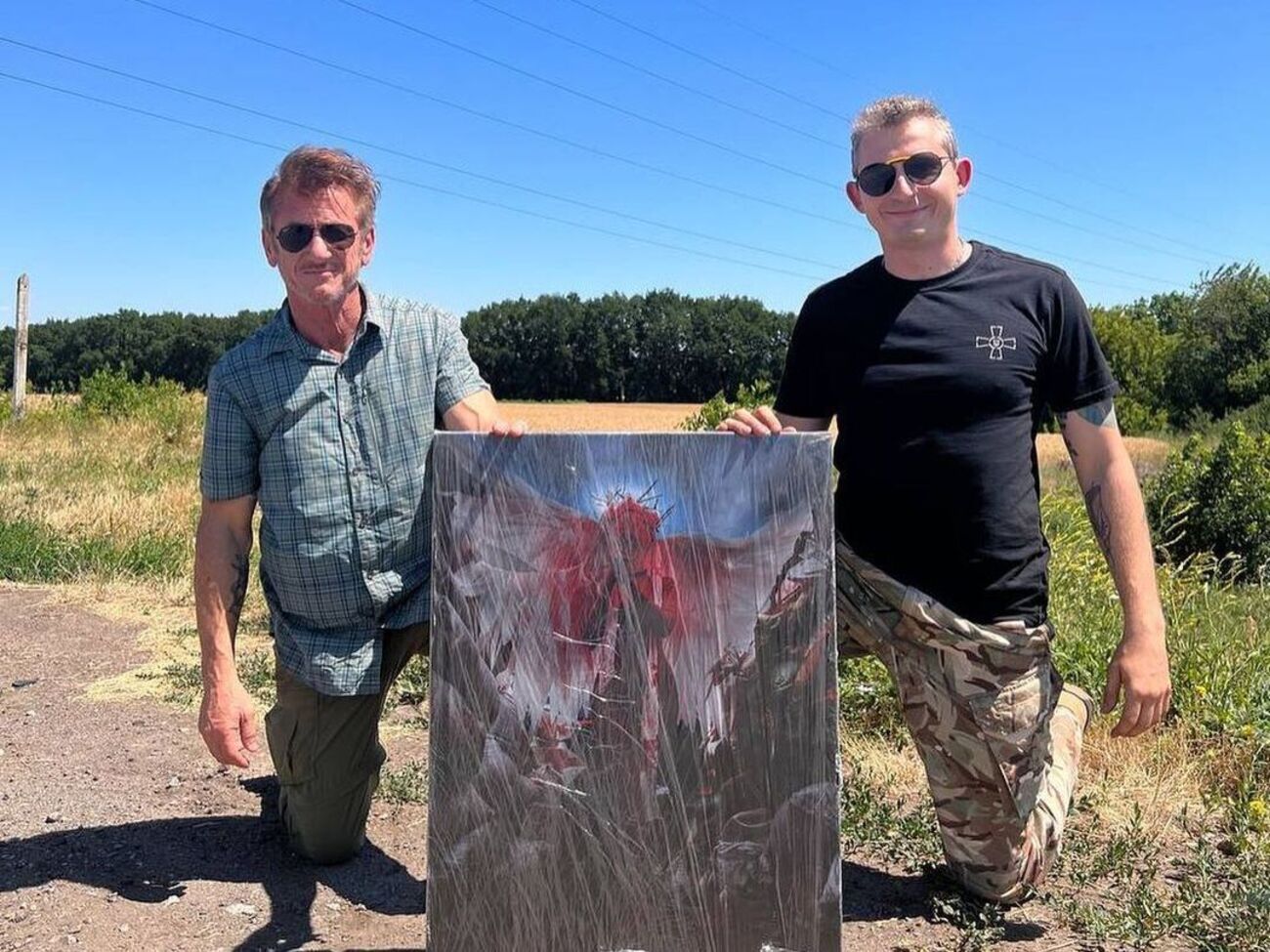 Серга (справа) не стал пока разглашать подробности встречи с Пенном (слева)